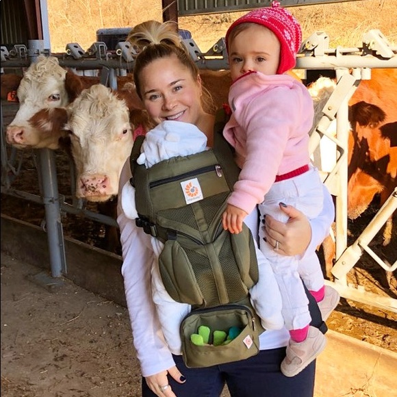 Meet your Posher :) - Picture 6 of 8